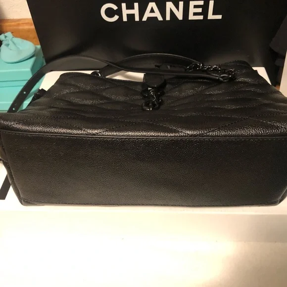 Rebecca Minkoff Black Quilted Large Edie Top Handle Crossbody Bag